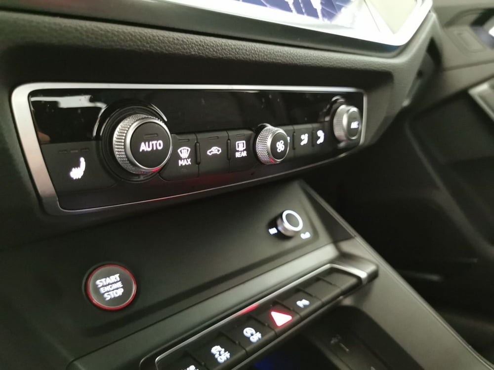 Audi RS Q3 Sportback usata a Chieti (16)
