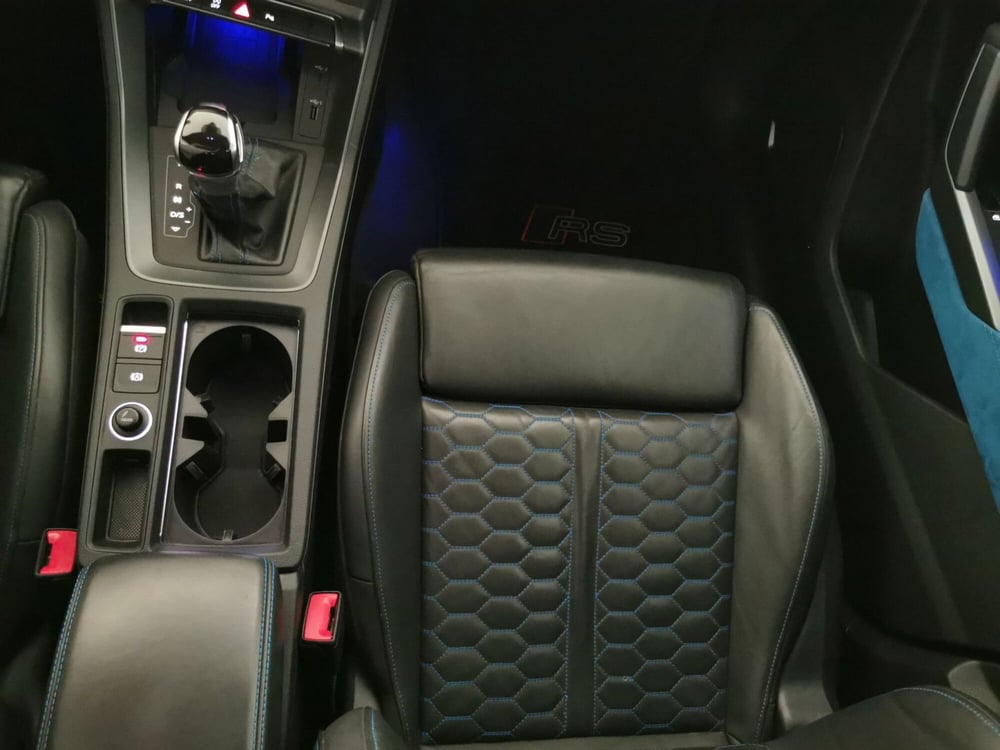 Audi RS Q3 Sportback usata a Chieti (18)