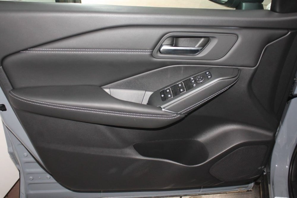 Nissan Qashqai nuova a Viterbo (13)