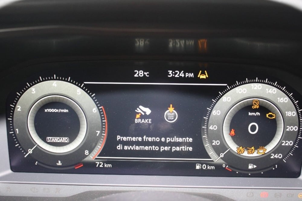 Nissan Qashqai nuova a Viterbo (14)