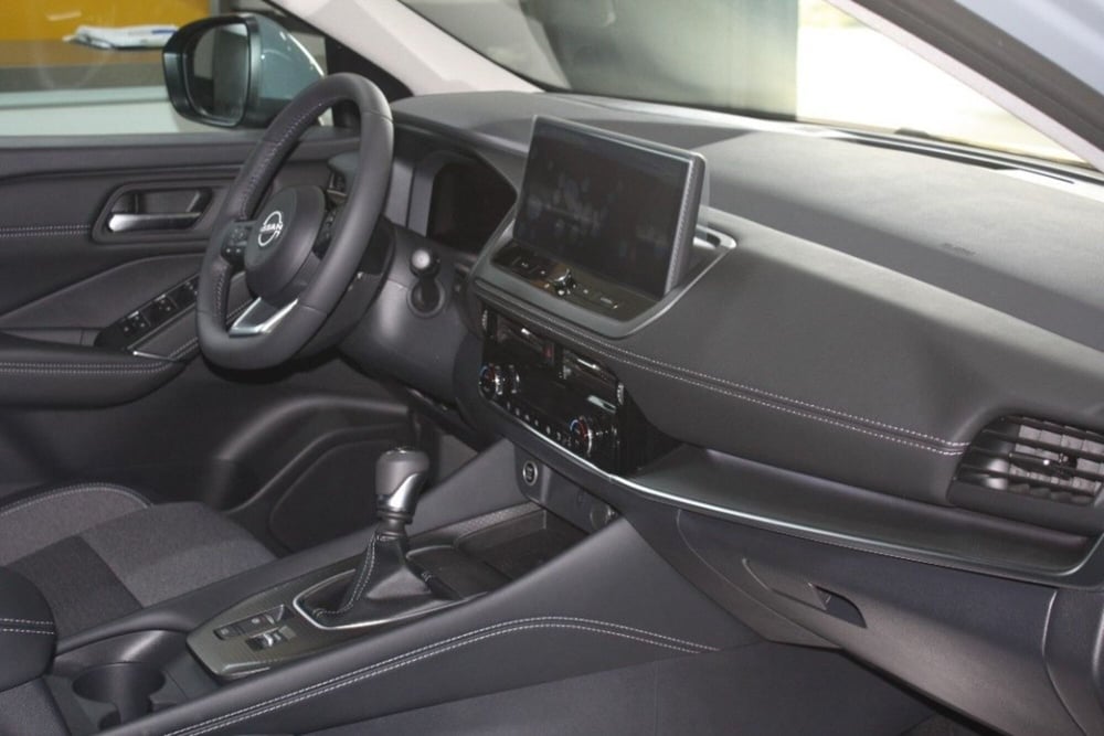 Nissan Qashqai nuova a Viterbo (8)