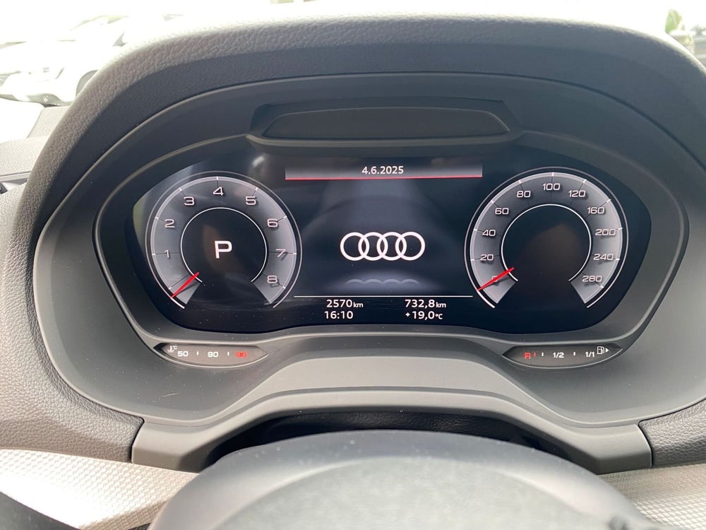 Audi Q2 usata a La Spezia (11)