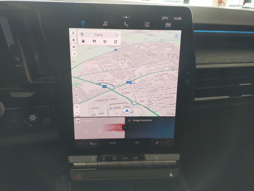 Renault Austral nuova a Reggio Emilia (14)