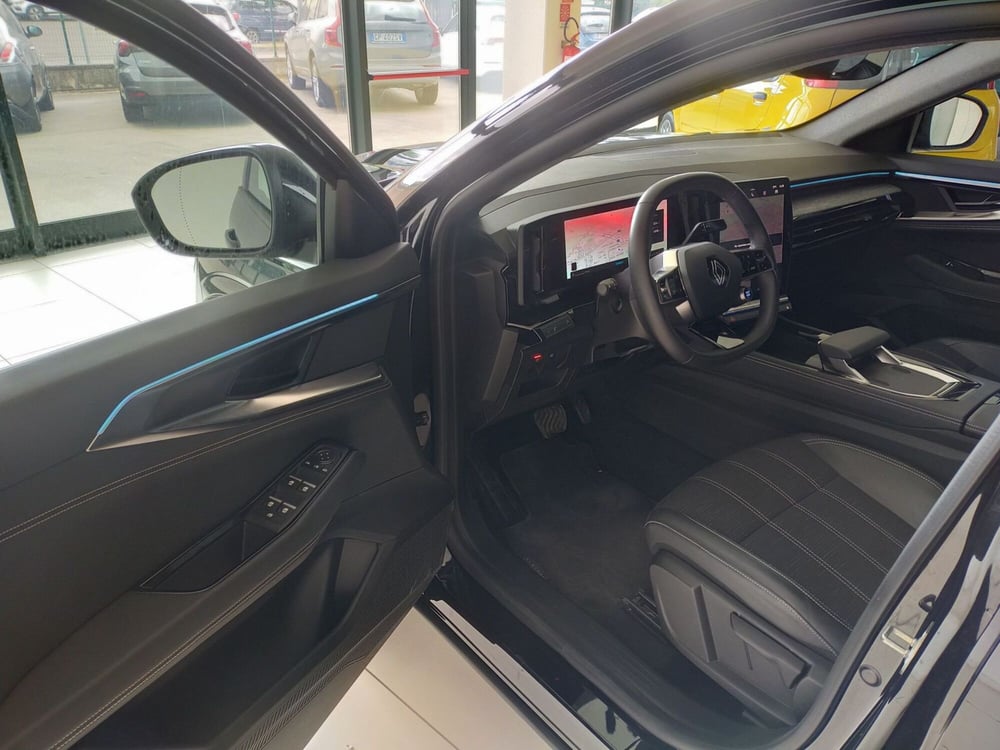 Renault Austral nuova a Reggio Emilia (9)
