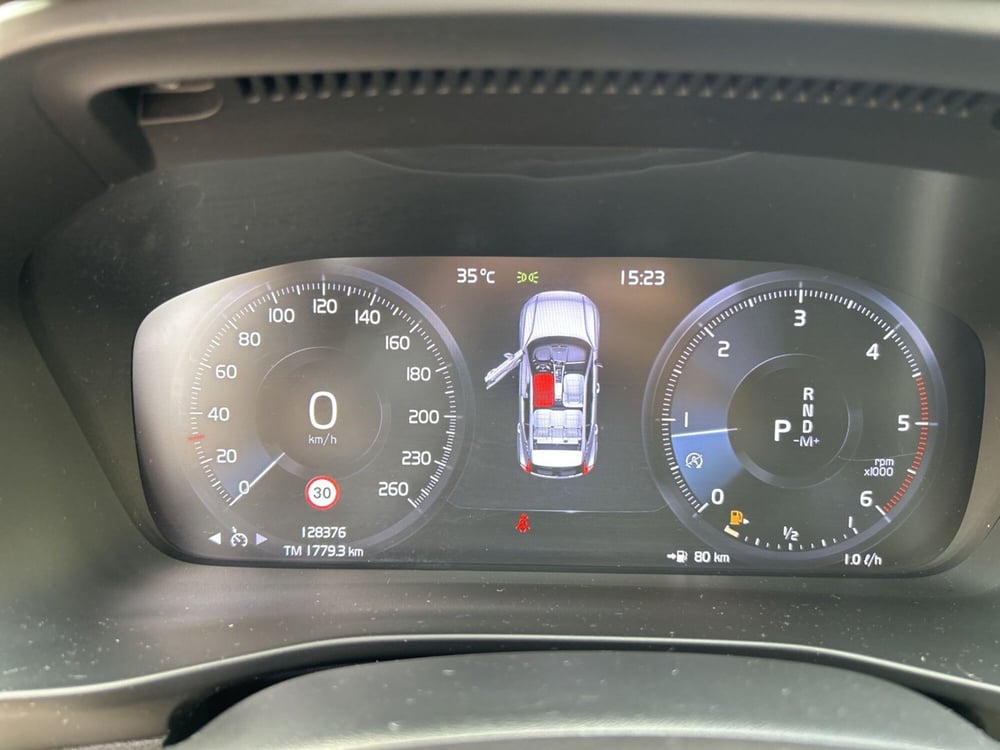 Volvo XC40 usata a Modena (13)