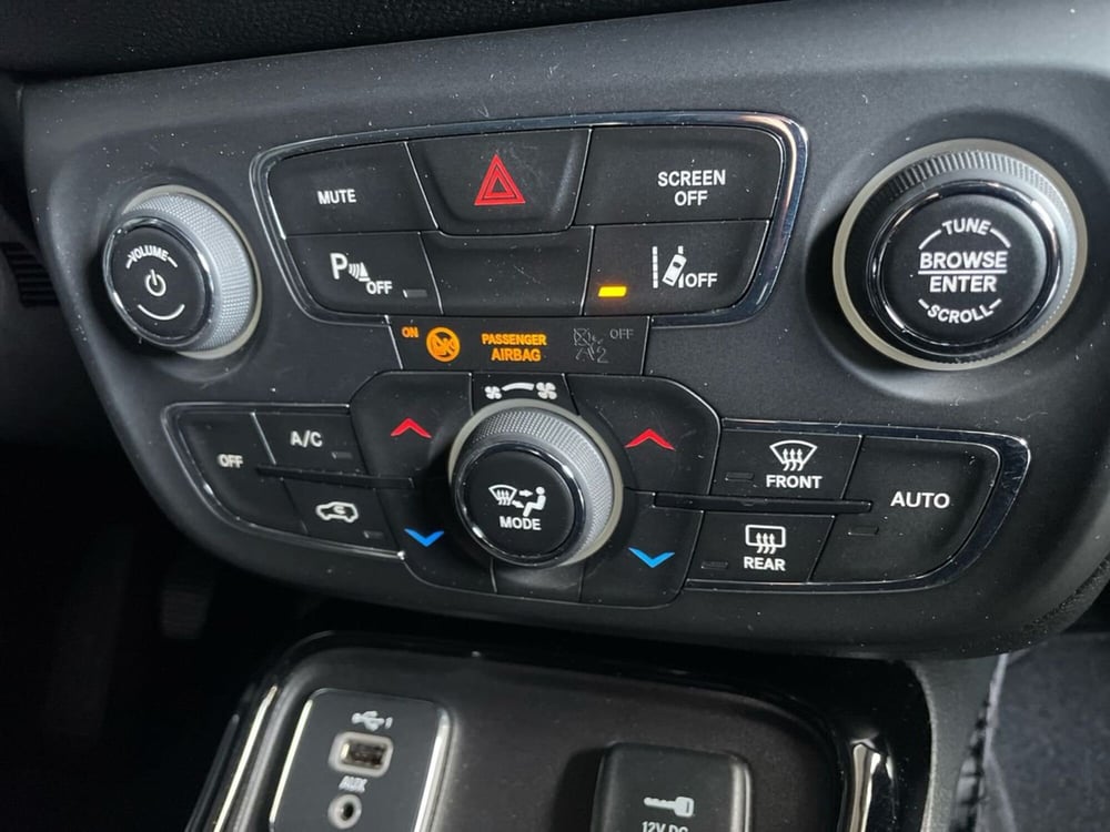 Jeep Compass usata a Bergamo (14)