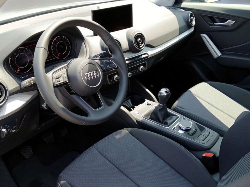 Audi Q2 nuova a Livorno (6)