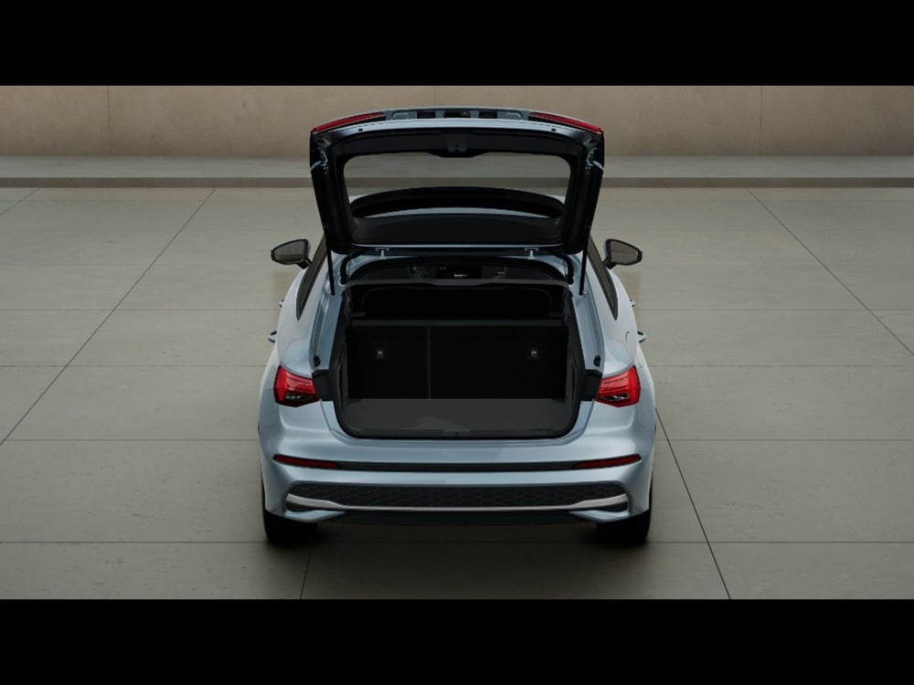 Audi A3 Sportback nuova a Livorno (5)