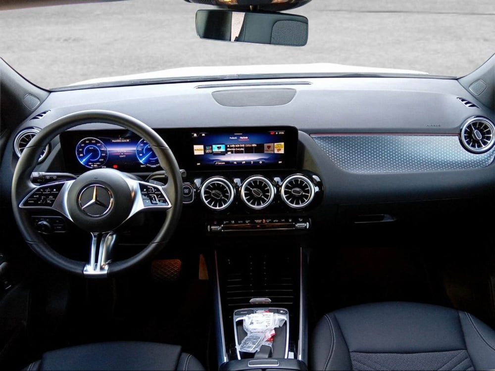 Mercedes-Benz EQA usata a Firenze (14)