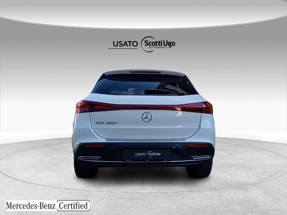 Mercedes-Benz EQA usata a Firenze (7)