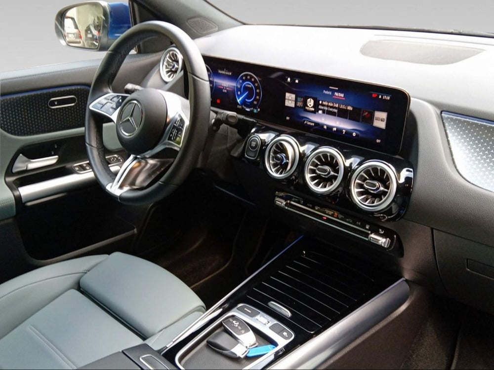 Mercedes-Benz EQA usata a Firenze (12)