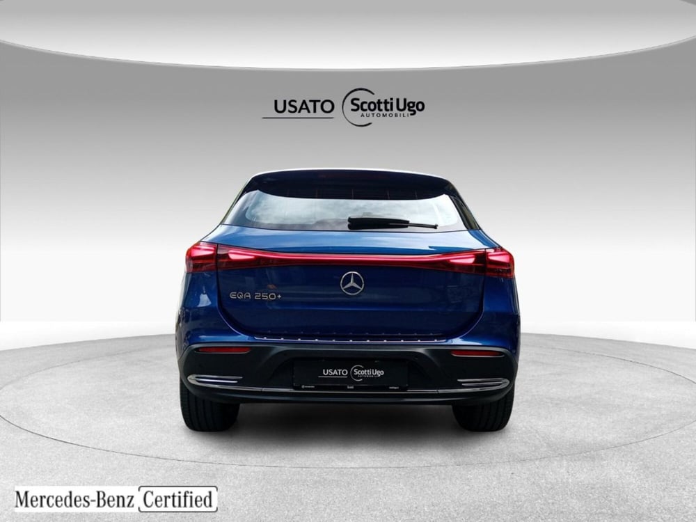 Mercedes-Benz EQA usata a Firenze (7)