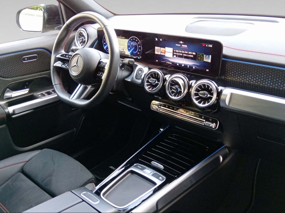 Mercedes-Benz EQB usata a Firenze (12)