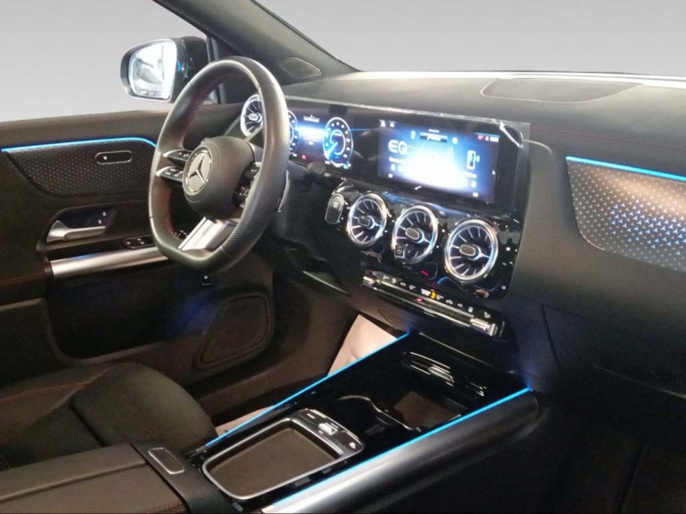 Mercedes-Benz EQA usata a Firenze (12)