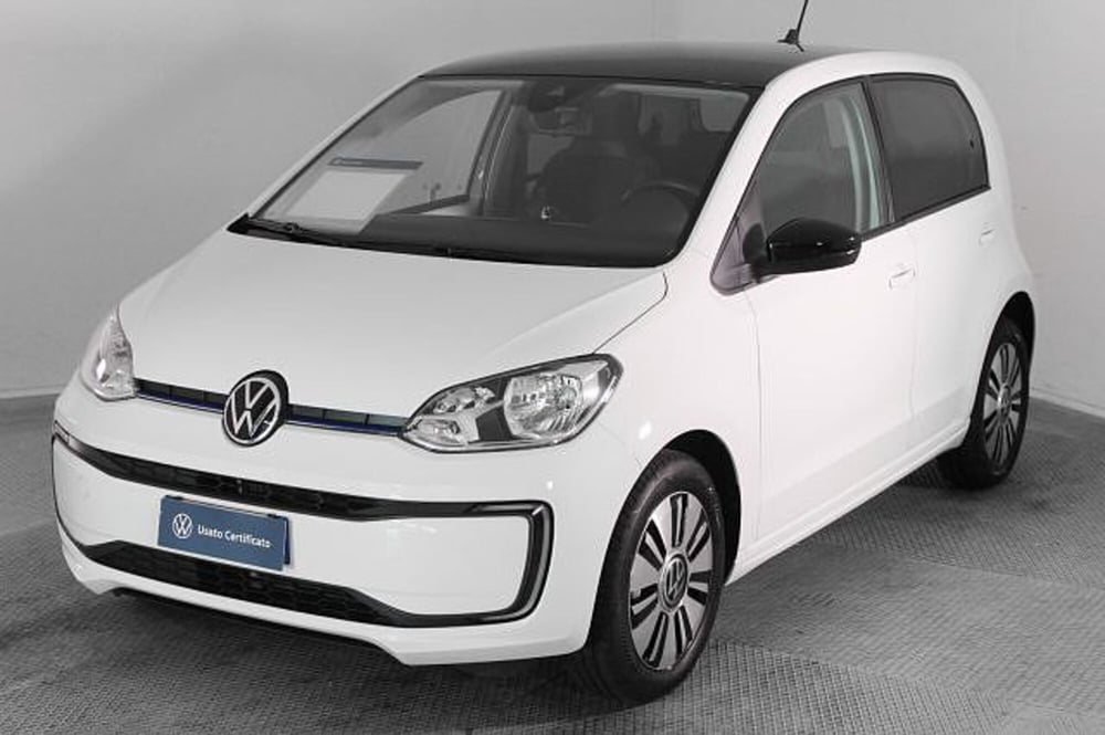 Volkswagen e-up! usata a Novara
