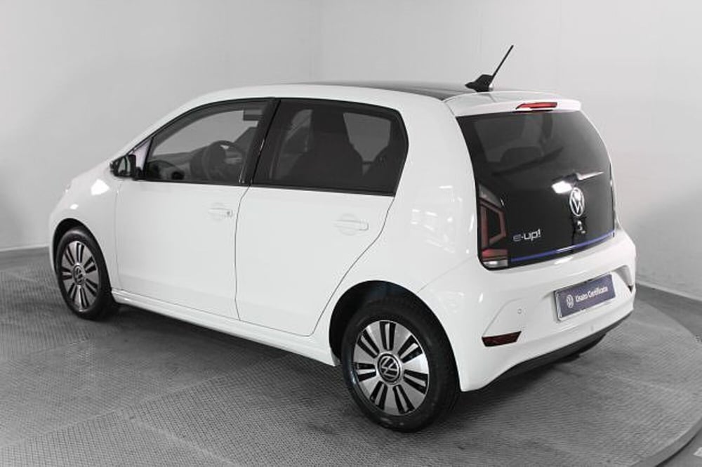 Volkswagen e-up! usata a Novara (4)