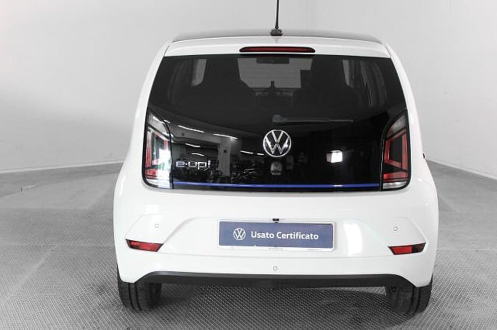Volkswagen e-up! usata a Novara (5)