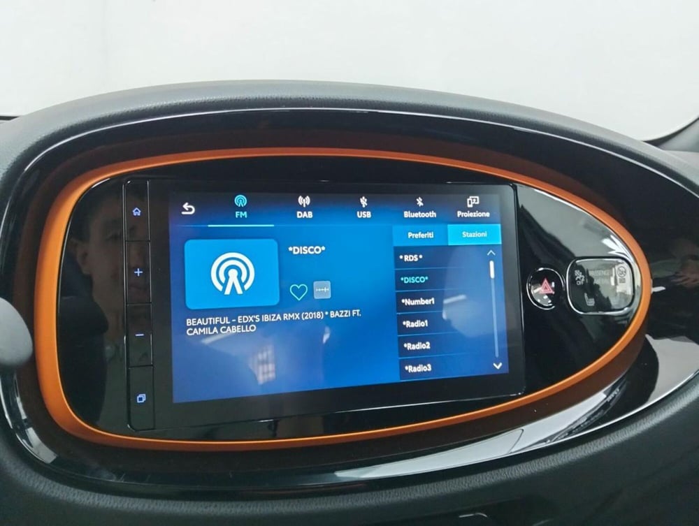 Toyota Aygo X usata a Como (13)