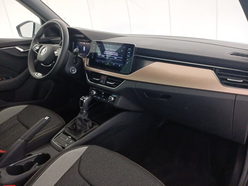 Skoda Kamiq usata a Matera (7)