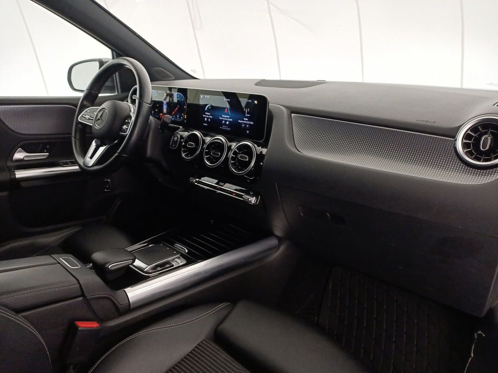 Mercedes-Benz Classe B usata a Lecce (7)