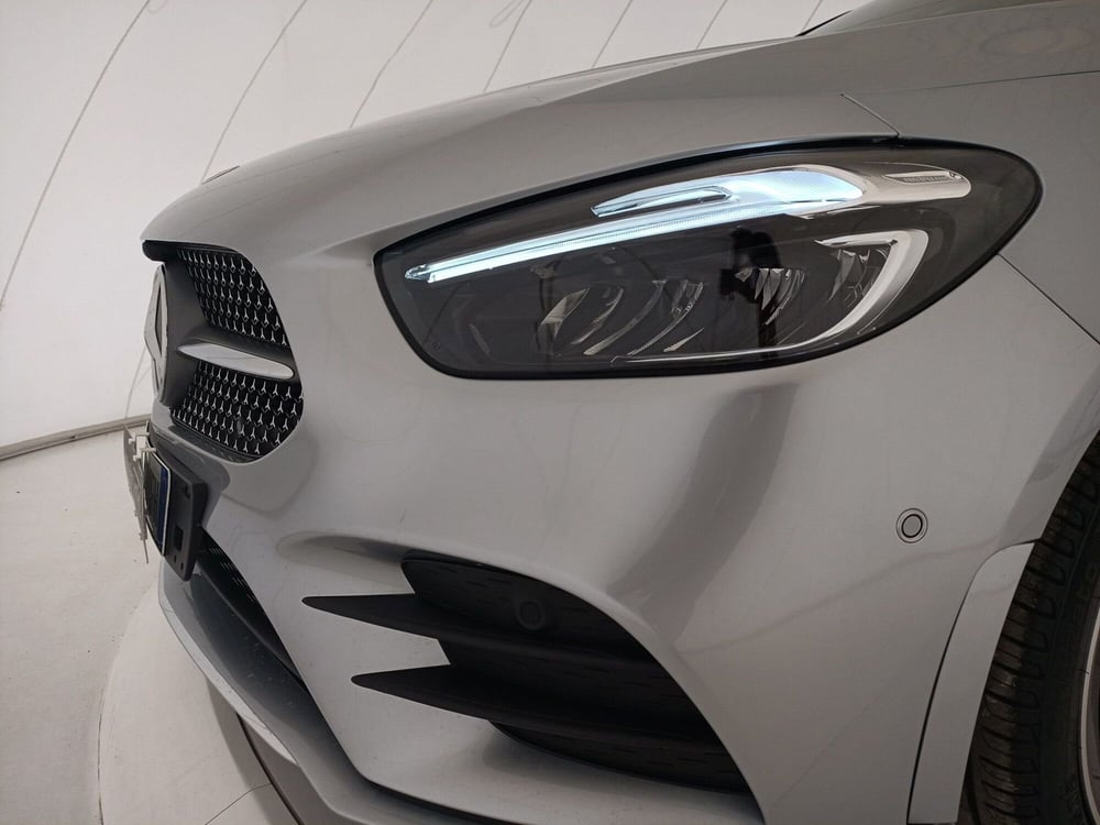 Mercedes-Benz Classe B usata a Bari (12)