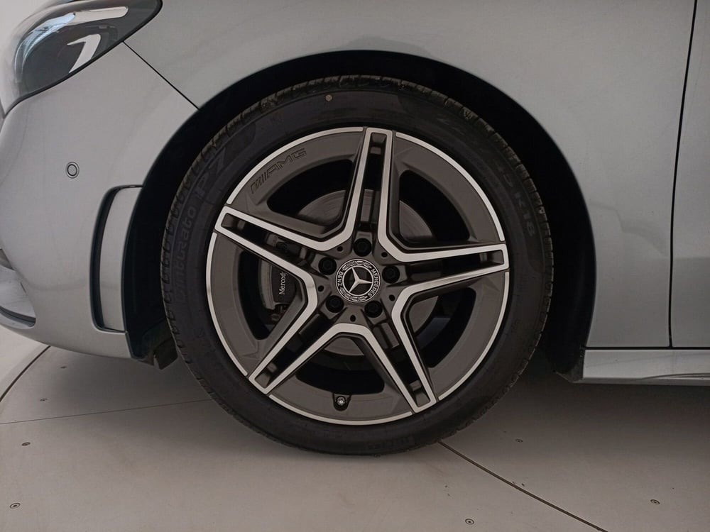 Mercedes-Benz Classe B usata a Bari (15)