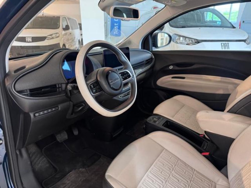 Fiat 500e Cabrio usata a Brescia (13)