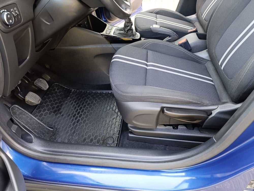 Opel Crossland usata a Ferrara (15)