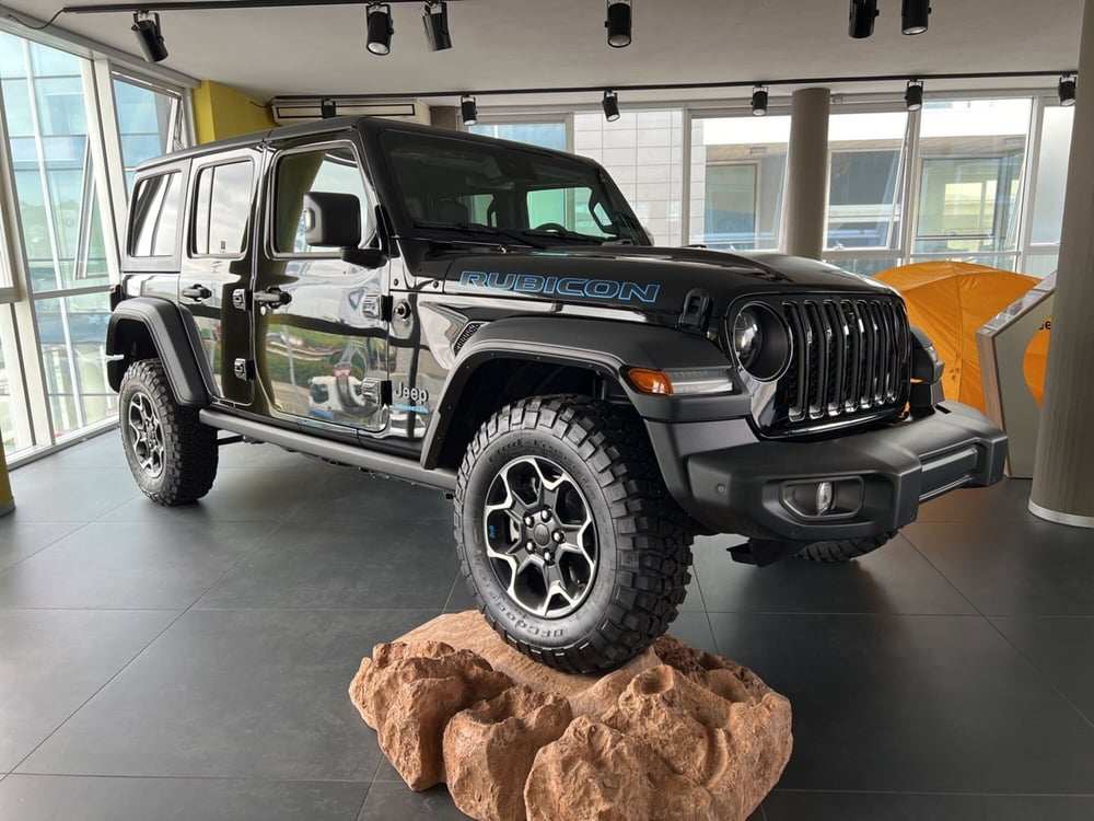 Jeep Wrangler Unlimited nuova a Pisa