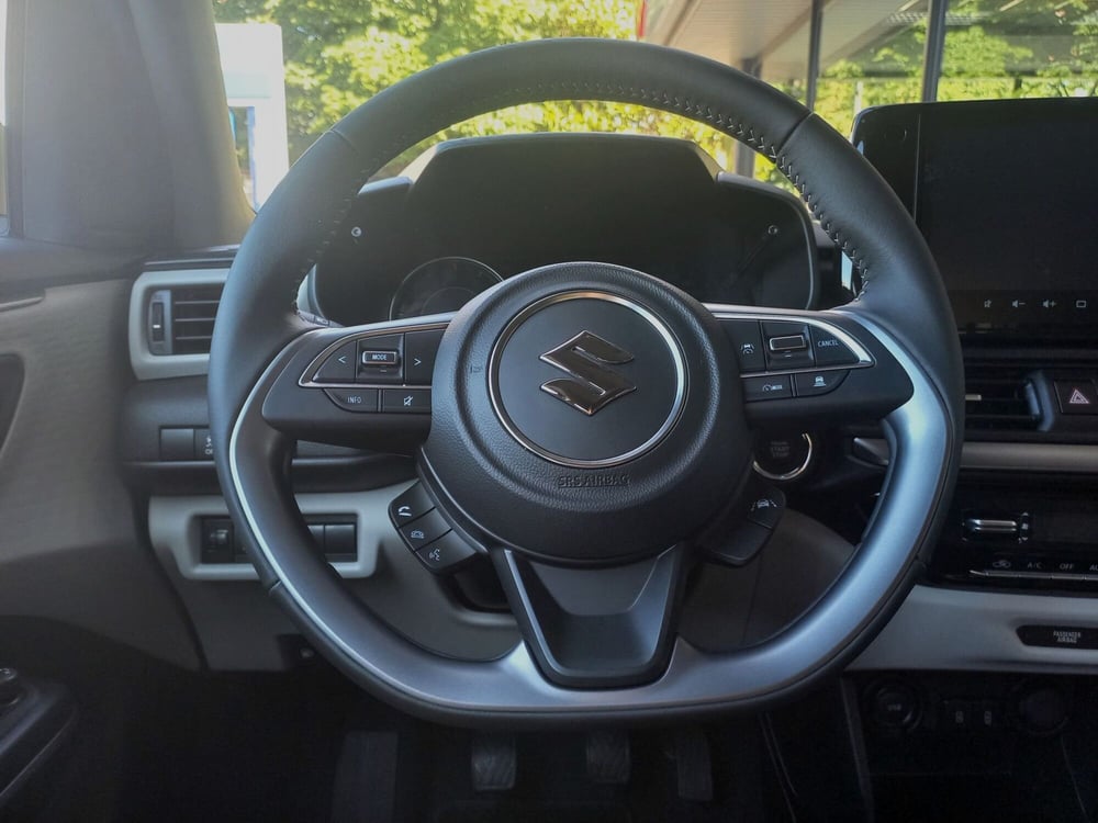 Suzuki Swift nuova a Milano (9)