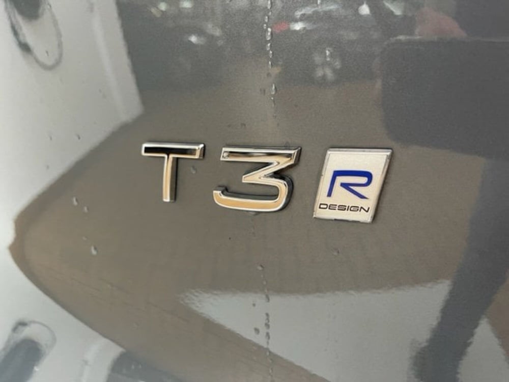 Volvo XC40 usata a Cosenza (15)