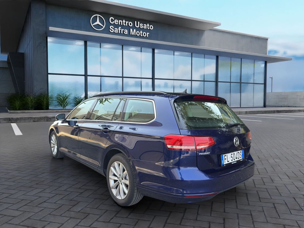 Volkswagen Passat Variant usata a Cosenza (3)