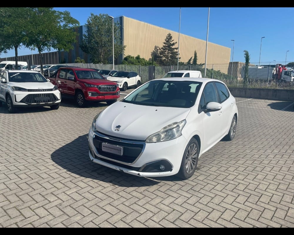 Peugeot 208 usata a Siena