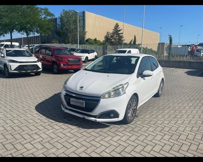 Peugeot 208 1.2 puretech Active s&amp;s 75cv del 2016 usata a Siena