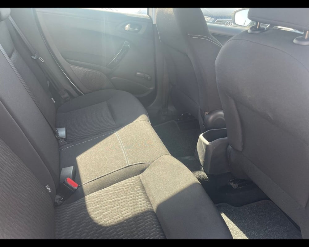 Peugeot 208 usata a Siena (14)