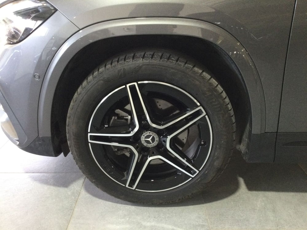 Mercedes-Benz GLA SUV usata a Caserta (10)