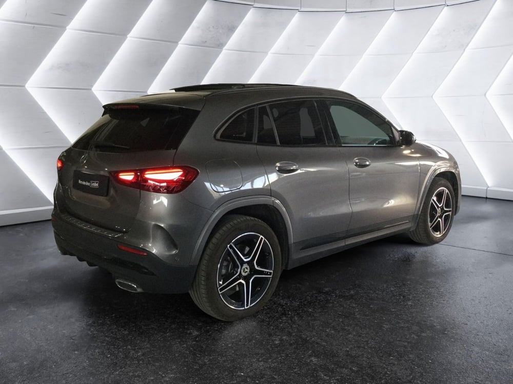 Mercedes-Benz GLA SUV usata a Caserta (5)