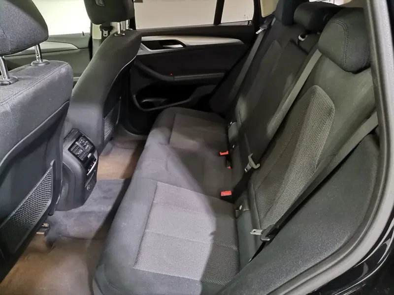 BMW X3 usata a Salerno (10)