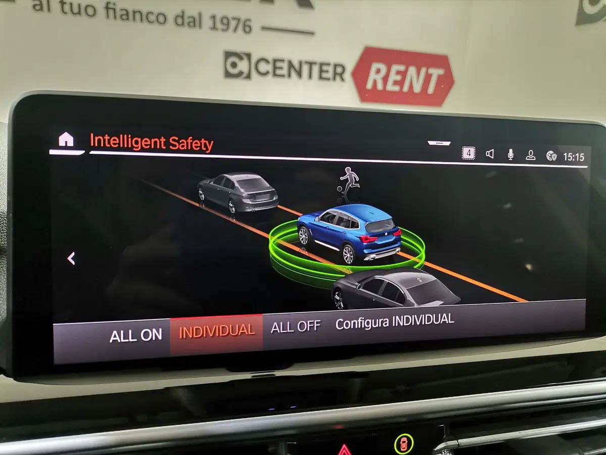 BMW X3 usata a Salerno (18)