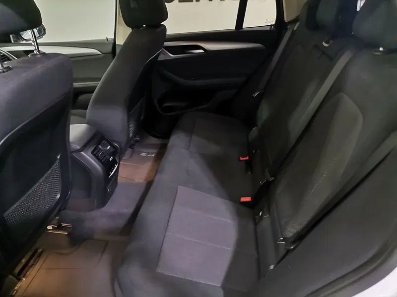 BMW X3 usata a Salerno (10)
