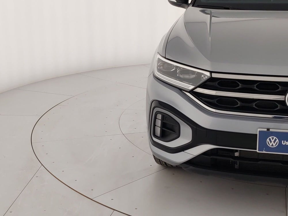 Volkswagen T-Roc nuova a Massa-Carrara (5)