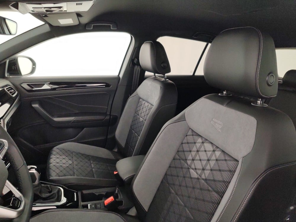 Volkswagen T-Roc nuova a Massa-Carrara (9)