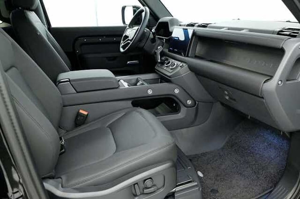 Land Rover Defender usata a Mantova (16)