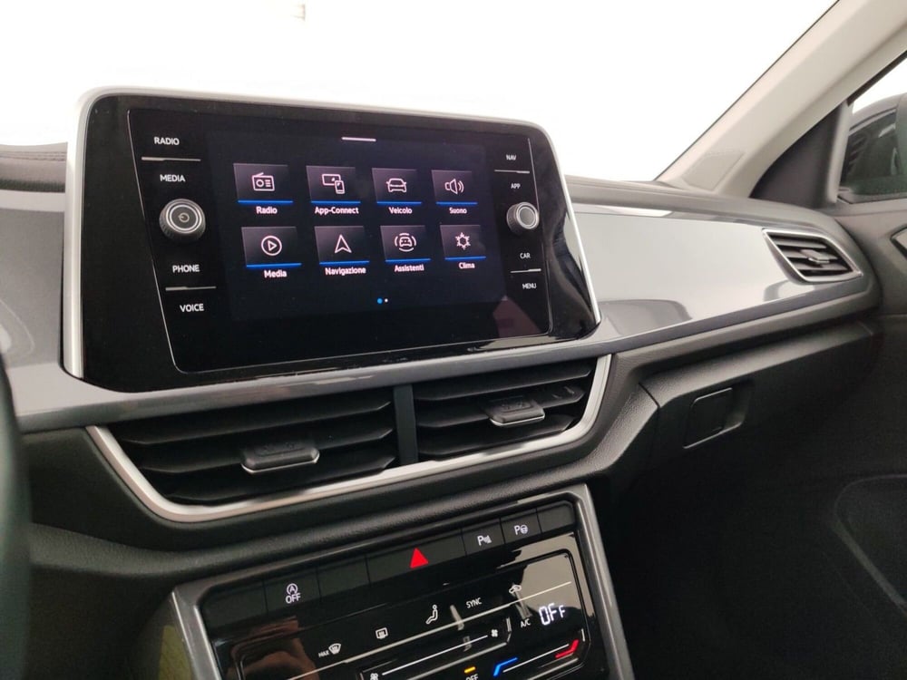 Volkswagen T-Roc usata a Massa-Carrara (11)