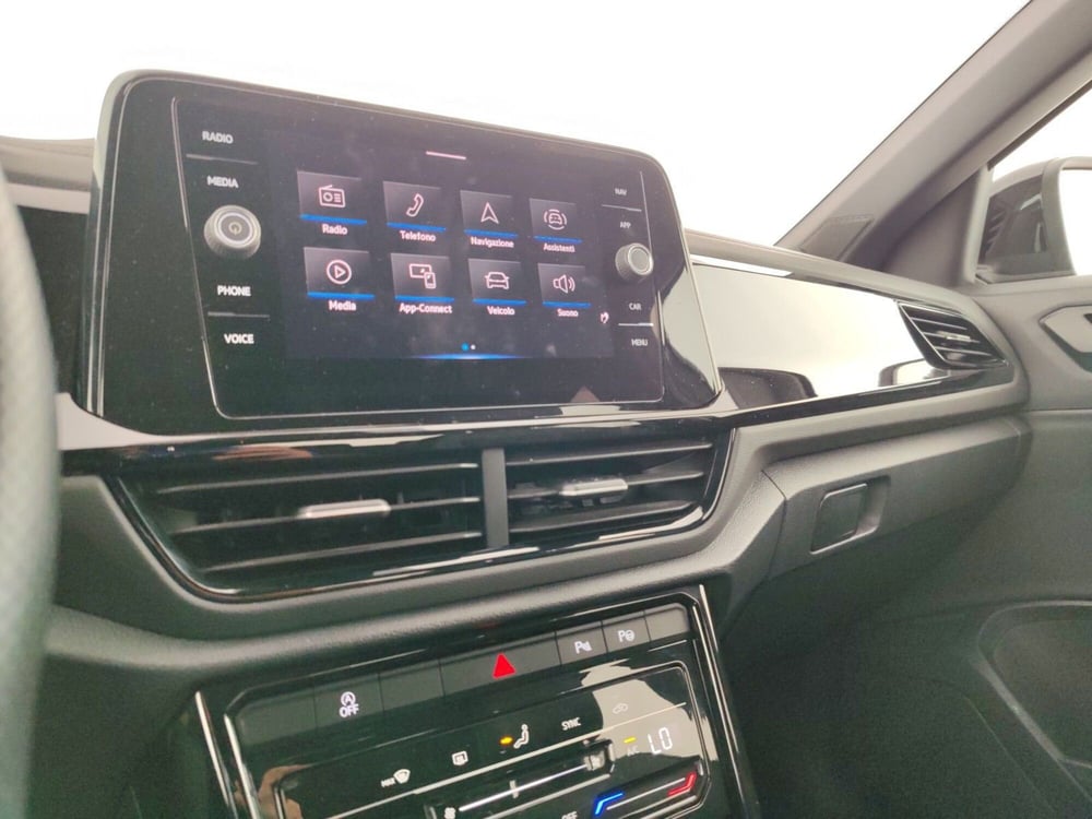 Volkswagen T-Roc usata a Massa-Carrara (12)