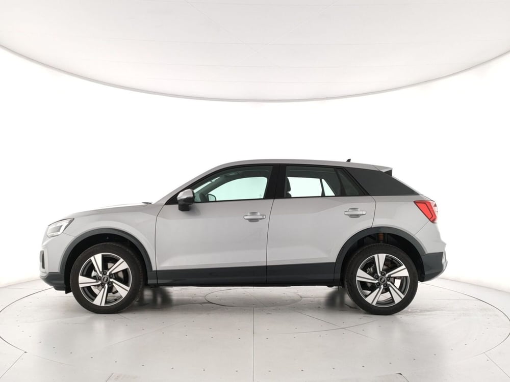 Audi Q2 nuova a Napoli (2)