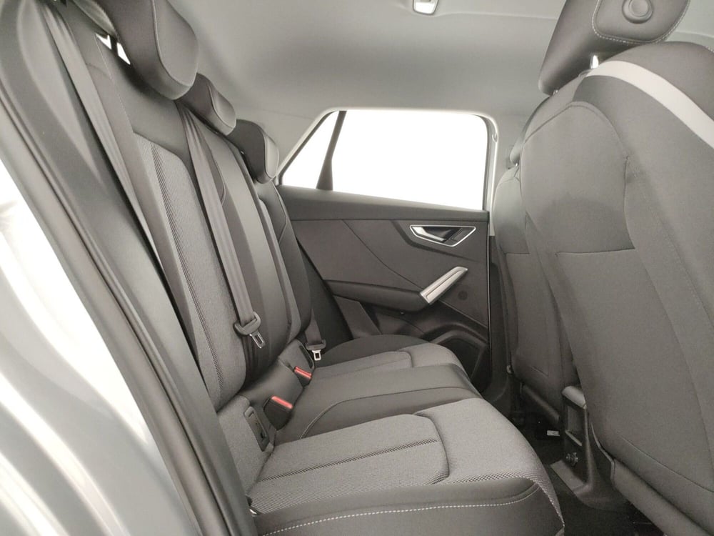 Audi Q2 nuova a Napoli (9)