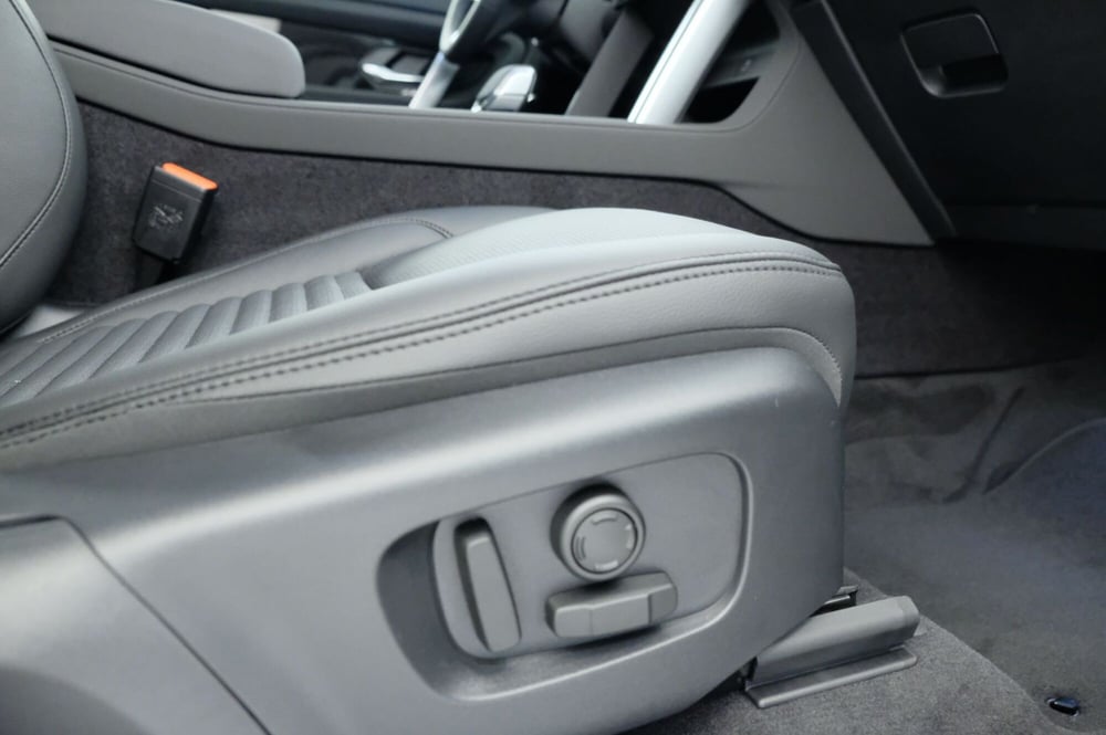 Land Rover Discovery Sport usata a Mantova (10)