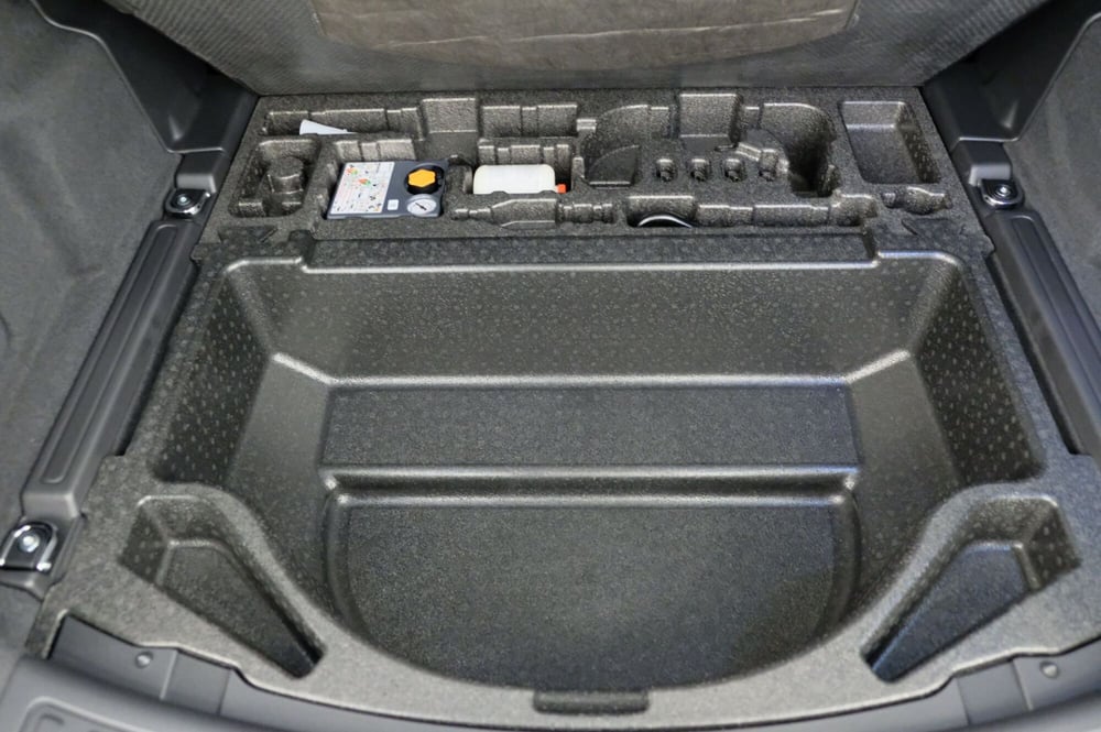 Land Rover Discovery Sport usata a Mantova (17)