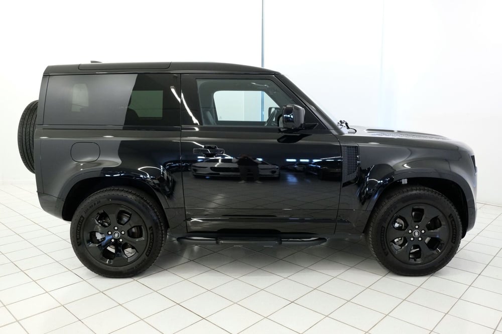 Land Rover Defender usata a Mantova (5)